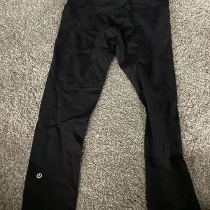 lululemon reversible capris